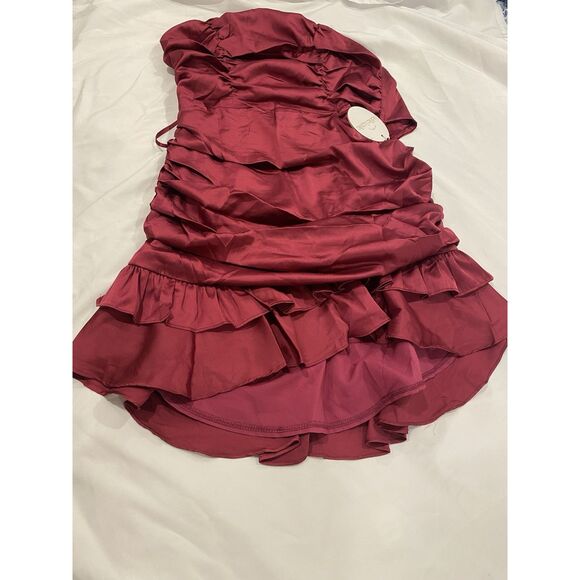 Selfie Leslie Mini Dress Sz XL Plum Strapless Tied Back Layer Frill Hem Ruched - Picture 9 of 16